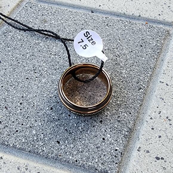 Tungsten Titans Gunmetal Grey Rose Gold Plated German Glass Ring - Picture 5 of 7